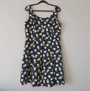 RONNI NICOLE - Cute mid-length polka dot dress